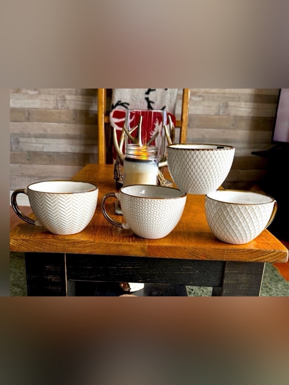 White & Gold Textured Ceramic Coffee Tea Mugs - Set of 4